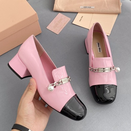 미우미우 페니 힐 로퍼