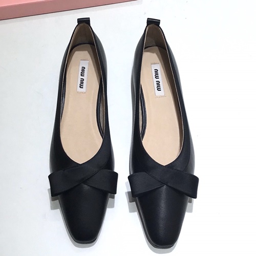 미우미우 플랫슈즈