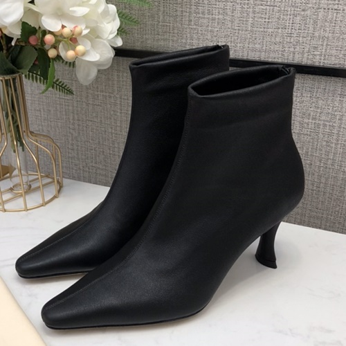 바이 파 앵클부츠