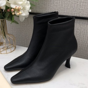 바이 파 앵클부츠