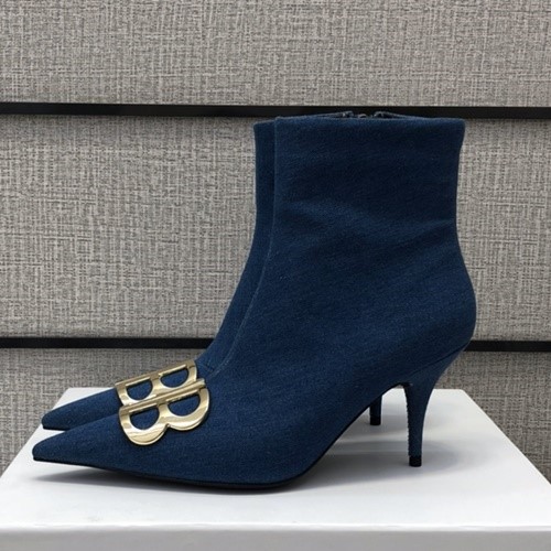 발렌시아가 앵클부츠