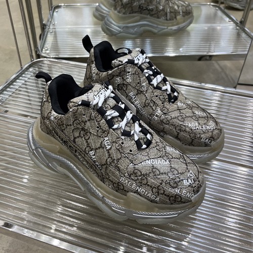 발렌시아가×구찌 콜라보 더 해커 남.여 트리플S 스니커즈