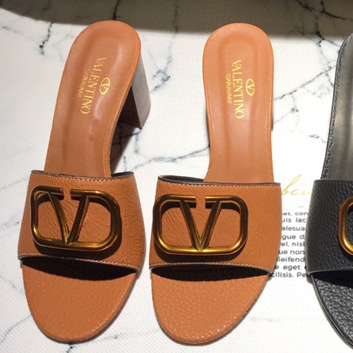 발렌티노 V로고 뮬