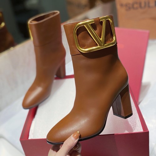 발렌티노 V로고 앵클부츠