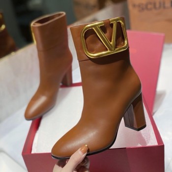 발렌티노 V로고 앵클부츠