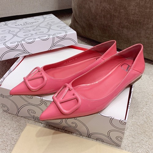 발렌티노 V로고 플랫슈즈