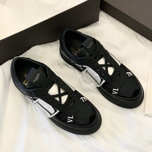 발렌티노 가라바니 VLTN 남.여 스니커즈