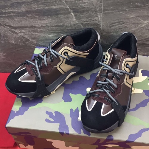 발렌티노 남.여 VLTN WOD 스니커즈