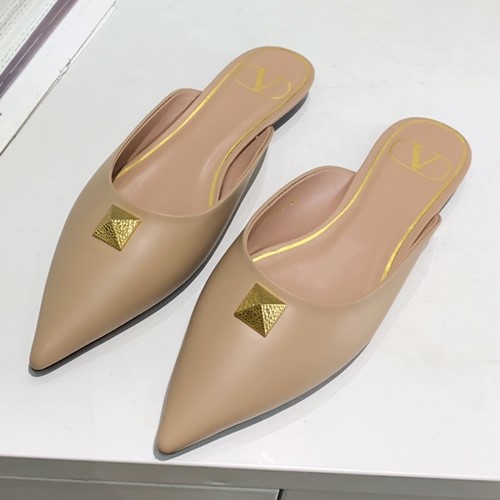 발렌티노 락스터드 뮬