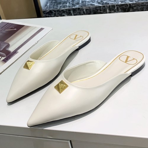 발렌티노 락스터드 뮬