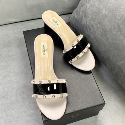 발렌티노 락스터드 뮬