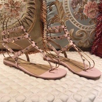 발렌티노 락스터드 스트랩 샌들