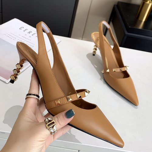 발렌티노 락스터드 슬링백