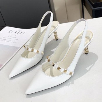 발렌티노 락스터드 슬링백