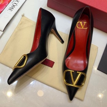 발렌티노 펌프스