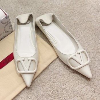 발렌티노 플랫슈즈