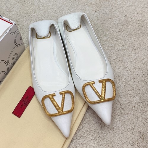 발렌티노 플랫슈즈