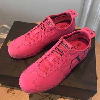 발렌티노×오니츠카 타이거 스니커즈