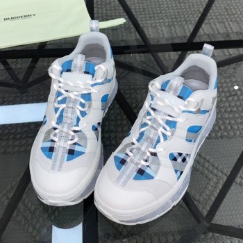 버버리 남성용 스니커즈