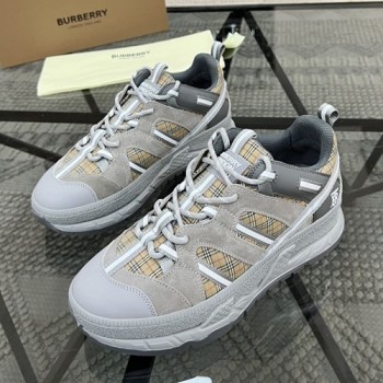 버버리 남성용 스니커즈