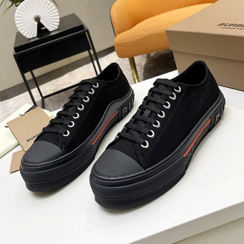 버버리 캔버스 남.여 로우탑 스니커즈