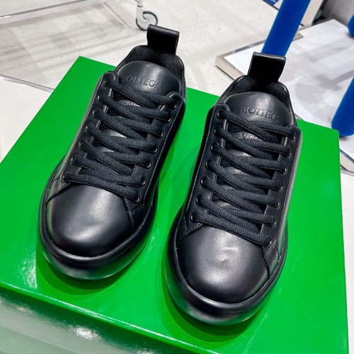 보테가 베네타 PILLOW SNEAKER 필로우 남.여 스니커즈