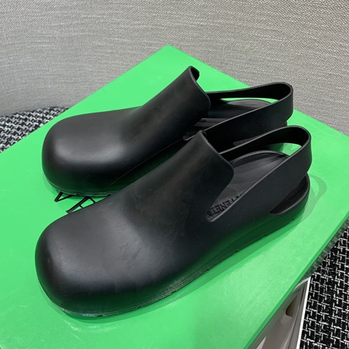 보테가 베네타 PUDDLE 퍼들 샌들