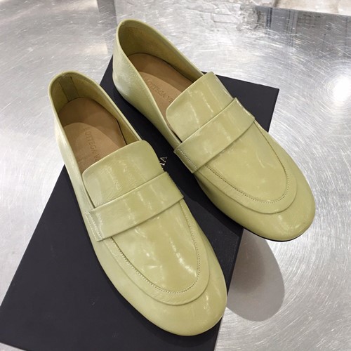 보테가 베네타 로퍼