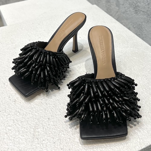 보테가 베네타 뮬