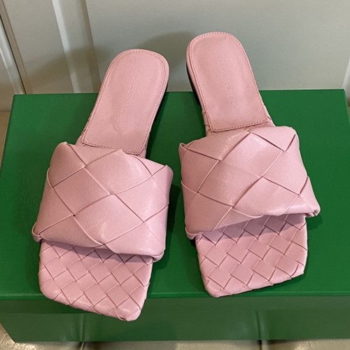 보테가 베네타 뮬