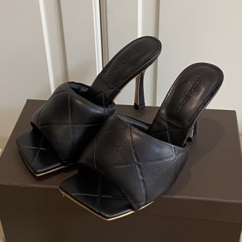 보테가 베네타 뮬