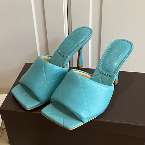 보테가 베네타 뮬