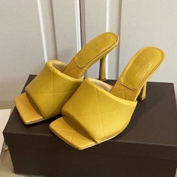 보테가 베네타 뮬