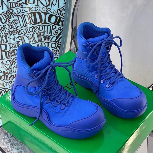 보테가 베네타 퍼들 봄버 부츠