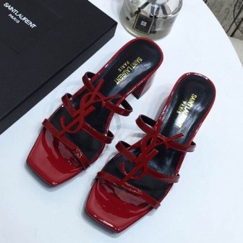 생로랑 카산드라 YSL 로고 스트랩 샌들