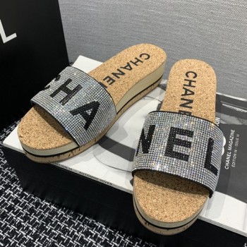 샤넬 C로고 코르크 웨지 슬리퍼뮬
