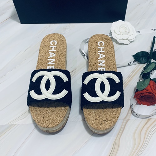 샤넬 C로고 코르크 웨지 슬리퍼뮬