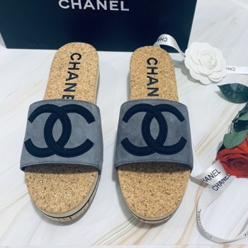 샤넬 C로고 코르크 웨지 슬리퍼뮬