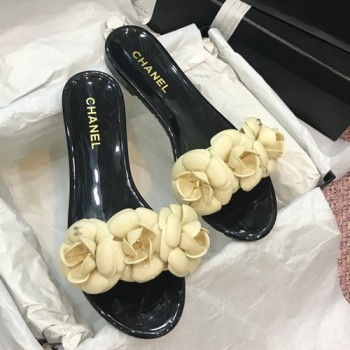 샤넬 까멜리아 코사지 슬리퍼