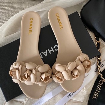 샤넬 까멜리아 코사지 젤리슈즈