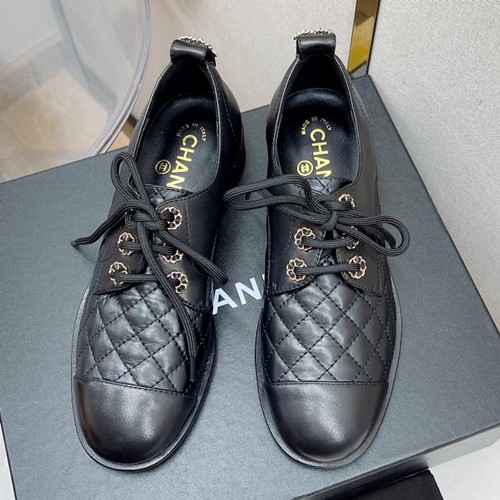 샤넬 레이스업 로퍼