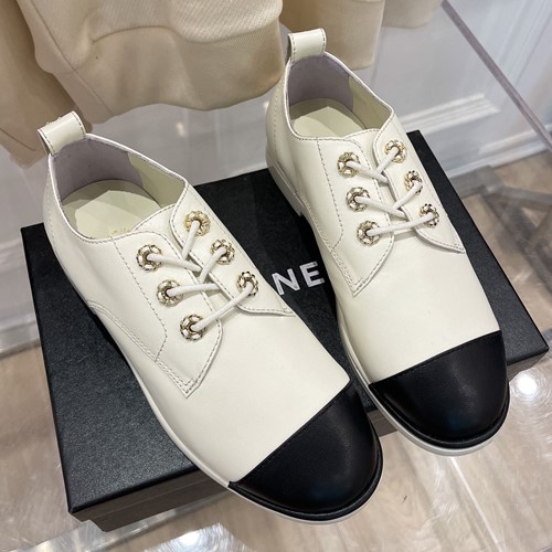 샤넬 레이스업 로퍼