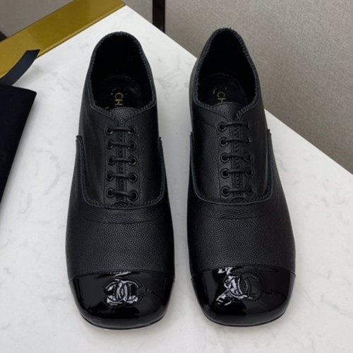 샤넬 레이스업 로퍼