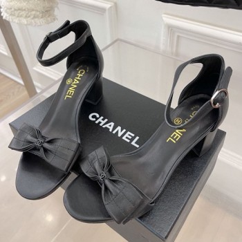 샤넬 리본 장식 오픈토 샌들