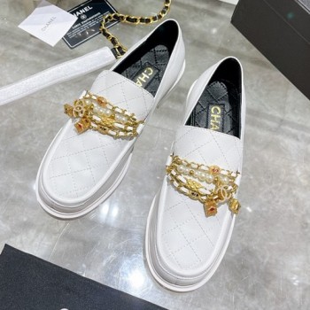 샤넬 주얼리 장식 로퍼