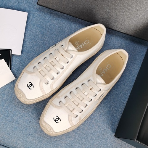 샤넬 캔버스 에스파듀 스니커즈