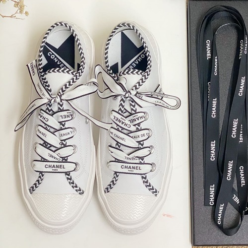 샤넬×컨버스 콜라보 스니커즈