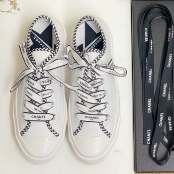 샤넬×컨버스 콜라보 스니커즈