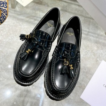 셀린느 엠벨리쉬드 태슬 루코 로퍼