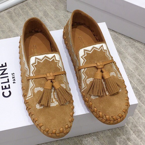 셀린느 태슬장식 로퍼